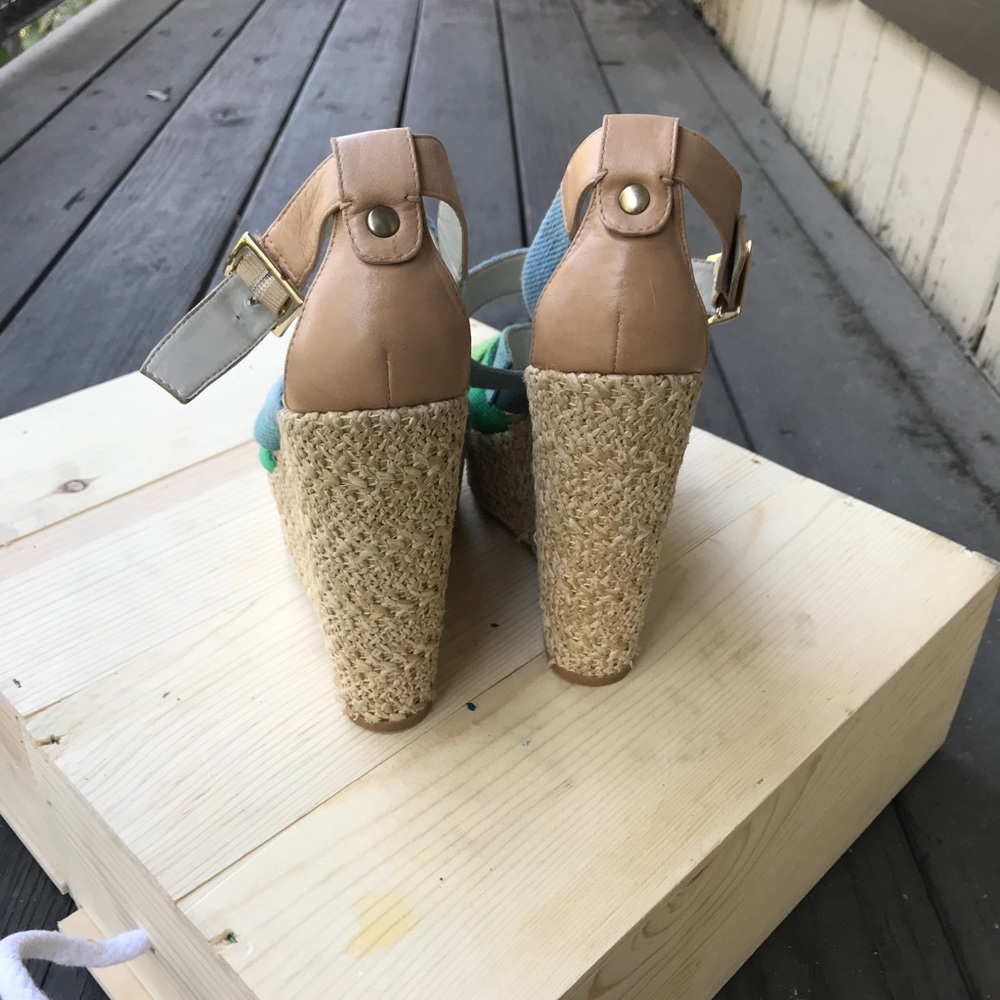 Colorful wedges - Picture 3 of 3